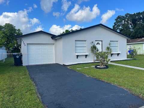 7305 Forest Blvd, North Lauderdale, FL 33068