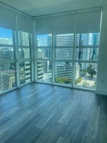 951 Brickell Ave, Miami, FL 33131