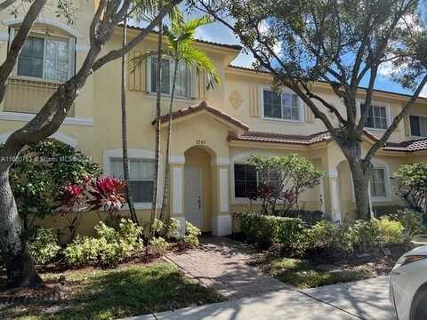 2505 SW 83rd Ter, Miramar, FL 33025