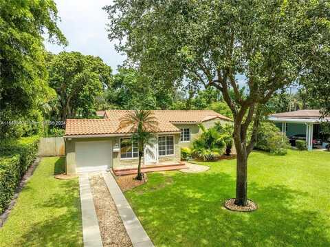 1065 NE 120th, Biscayne Park, FL 33161