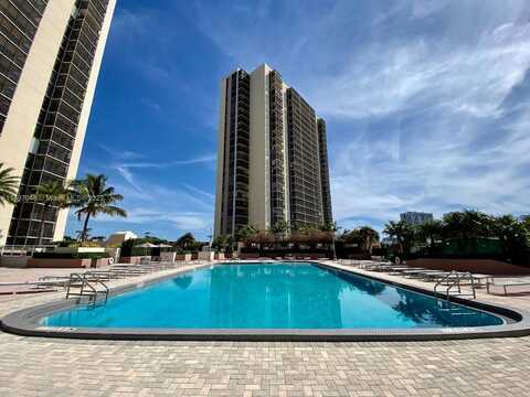 20301 W Country Club Dr, Aventura, FL 33180