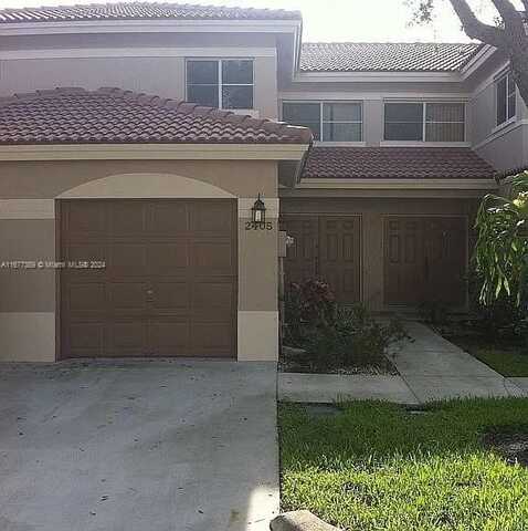 2394 NW 97th Way, Pembroke Pines, FL 33024