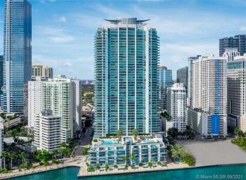 1331 Brickell Bay Dr, Miami, FL 33131