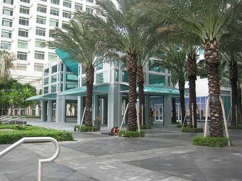 951 Brickell Ave, Miami, FL 33131