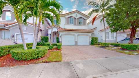 10828 NW 84th St, Doral, FL 33178