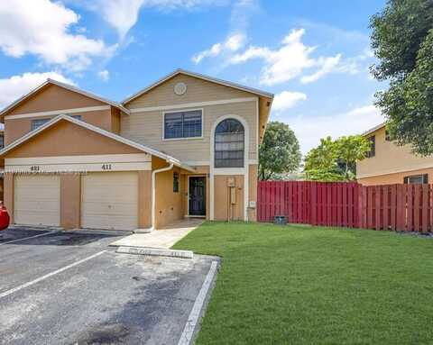 411 NW 103rd Ter, Pembroke Pines, FL 33026