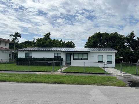 8290 SW 45th St, Miami, FL 33155