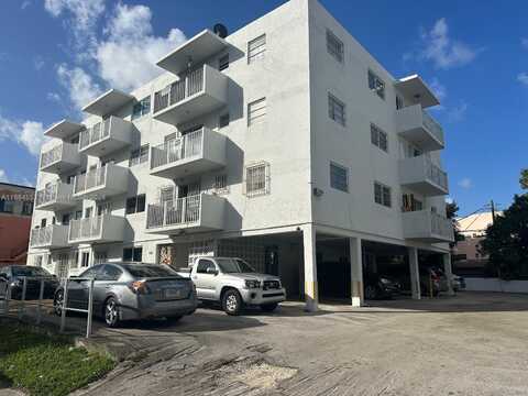 428 SW 5th Ave, Miami, FL 33130