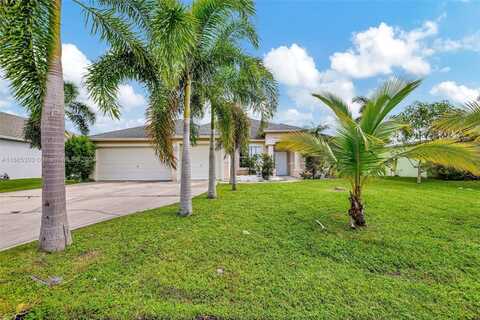 3273 SW Constellation Rd, Port Saint Lucie, FL 34953