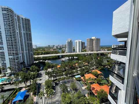 3600 Mystic Pointe Dr, Aventura, FL 33180