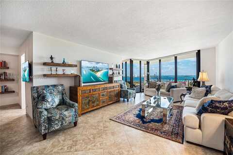 2000 Towerside Ter, Miami, FL 33138