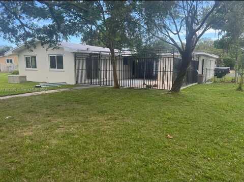 8523 SW 124th St, Miami, FL 33156