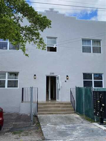2330 NW 9 St, Miami, FL 33125