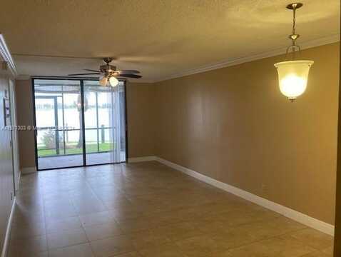 112 Lake Emerald Dr, Oakland Park, FL 33309