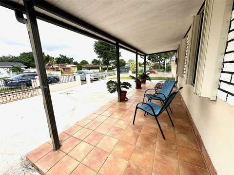 340 E 57th St, Hialeah, FL 33013