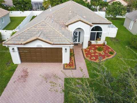 14265 NW 18th Pl, Pembroke Pines, FL 33028