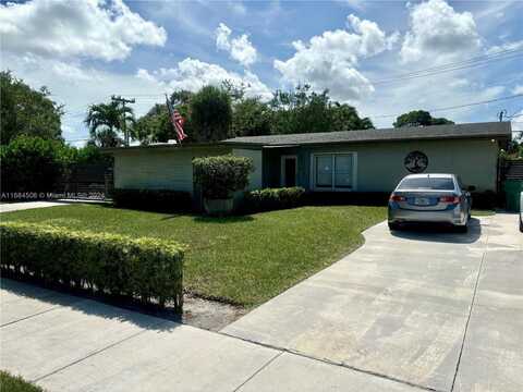 8969 Caribbean Blvd, Cutler Bay, FL 33157