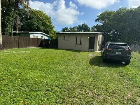 1725 Lauderdale Manor Dr, Fort Lauderdale, FL 33311