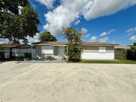 15601 SW 302nd St, Homestead, FL 33033