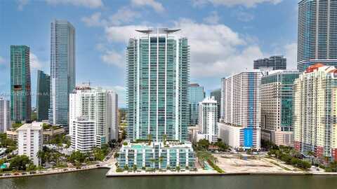 1331 Brickell Bay Dr, Miami, FL 33131