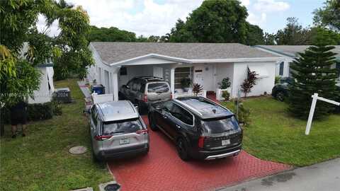 5065 NW 43rd Ct, Lauderdale Lakes, FL 33319