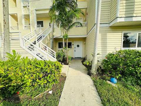 3441 NW 44th St, Oakland Park, FL 33309