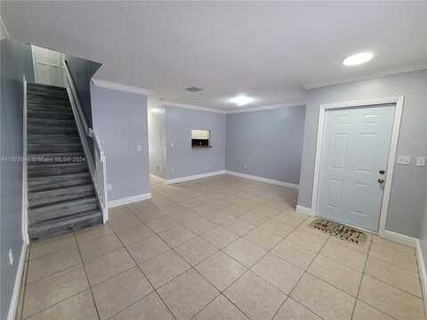 7145 NW 173rd Dr, Hialeah, FL 33015