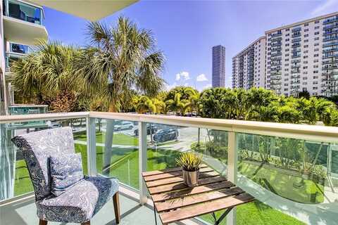 19380 Collins Ave, Sunny Isles Beach, FL 33160