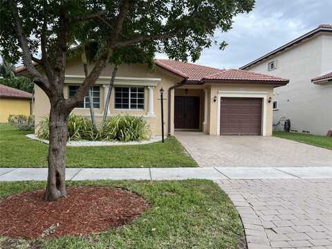 2609 NE 41st Rd, Homestead, FL 33033