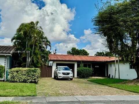 10811 SW 33rd St, Miami, FL 33165