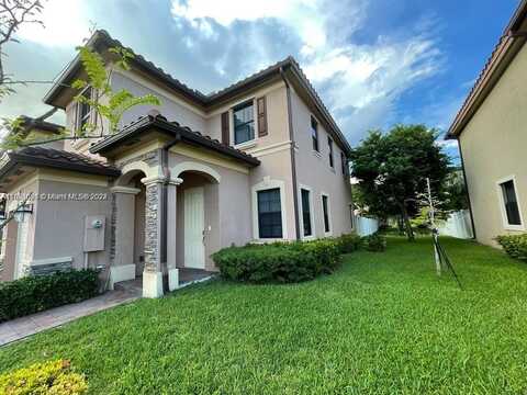 3337 W 90th St, Hialeah, FL 33018