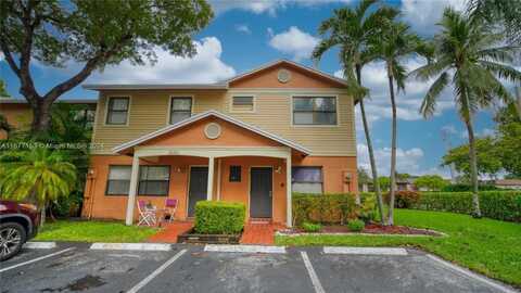 10501 NW 8th St, Pembroke Pines, FL 33026