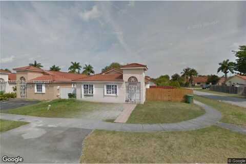 9003 NW 112th Ter, Hialeah Gardens, FL 33018