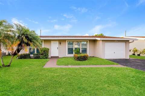 9565 NW 26th St, Sunrise, FL 33322