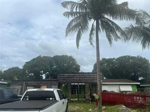 620 SW 38th Ter, Fort Lauderdale, FL 33312