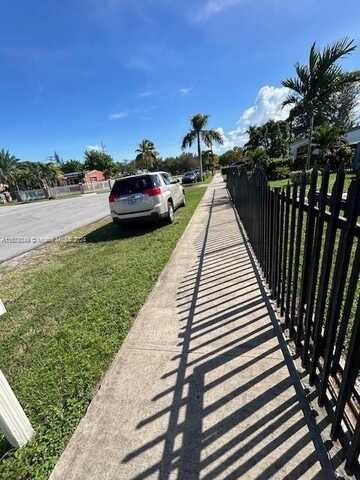 undefined, Miami Gardens, FL 33056