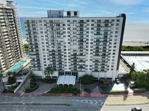 5701 Collins Ave, Miami Beach, FL 33140