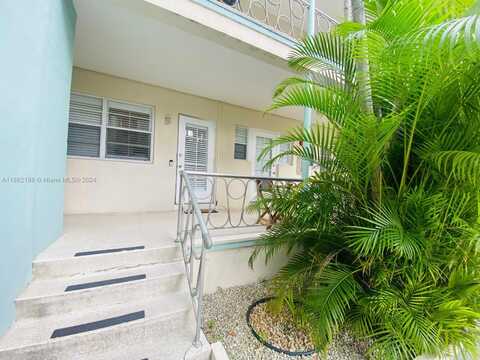 1755 Washington Ave, Miami Beach, FL 33139