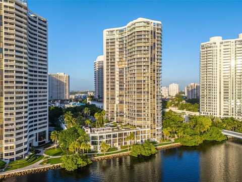 4000 Island Blvd, Aventura, FL 33160