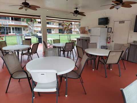 5300 Washington St, Hollywood, FL 33021