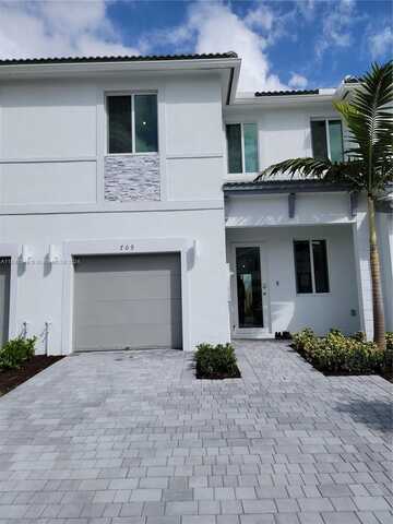 709 SE 14th St, Homestead, FL 33034