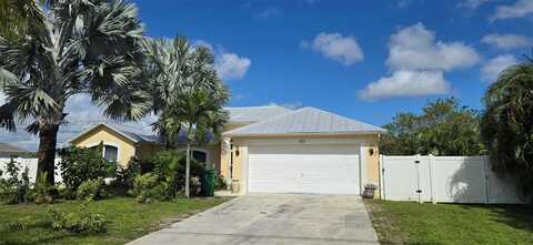 172 SW Paar Dr, Port Saint Lucie, FL 34953