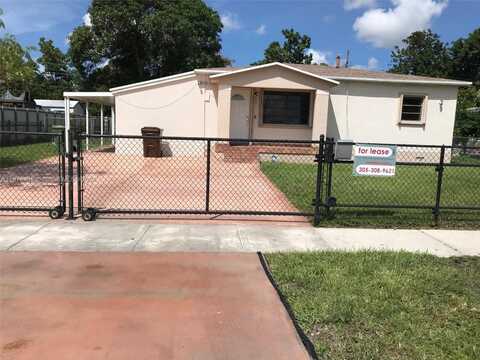 85 W 55th St, Hialeah, FL 33012