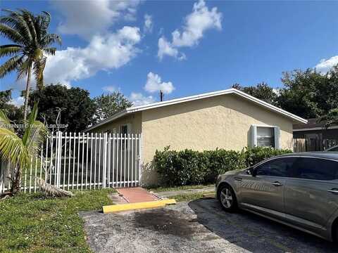 2845 NW 13th Ct, Fort Lauderdale, FL 33311