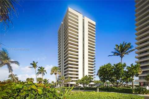 5550 N Ocean Drive, Singer Island, FL 33404