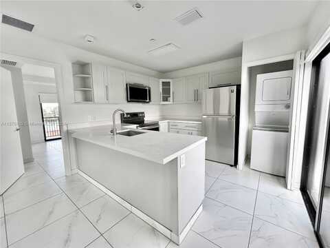 836 SW 2nd St, Miami, FL 33130