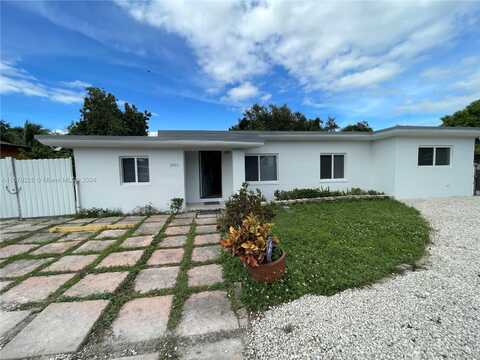 3021 NW 76 st, Miami, FL 33147