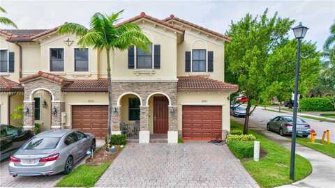 8940 NW 98th Ave, Doral, FL 33178