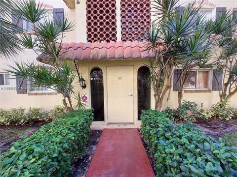 257 S Cypress Rd, Pompano Beach, FL 33060