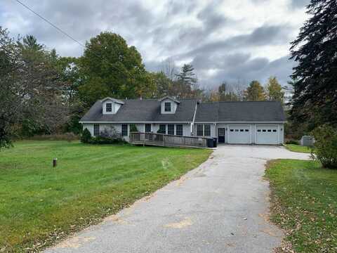 375 Billings Road, Hermon, ME 04401